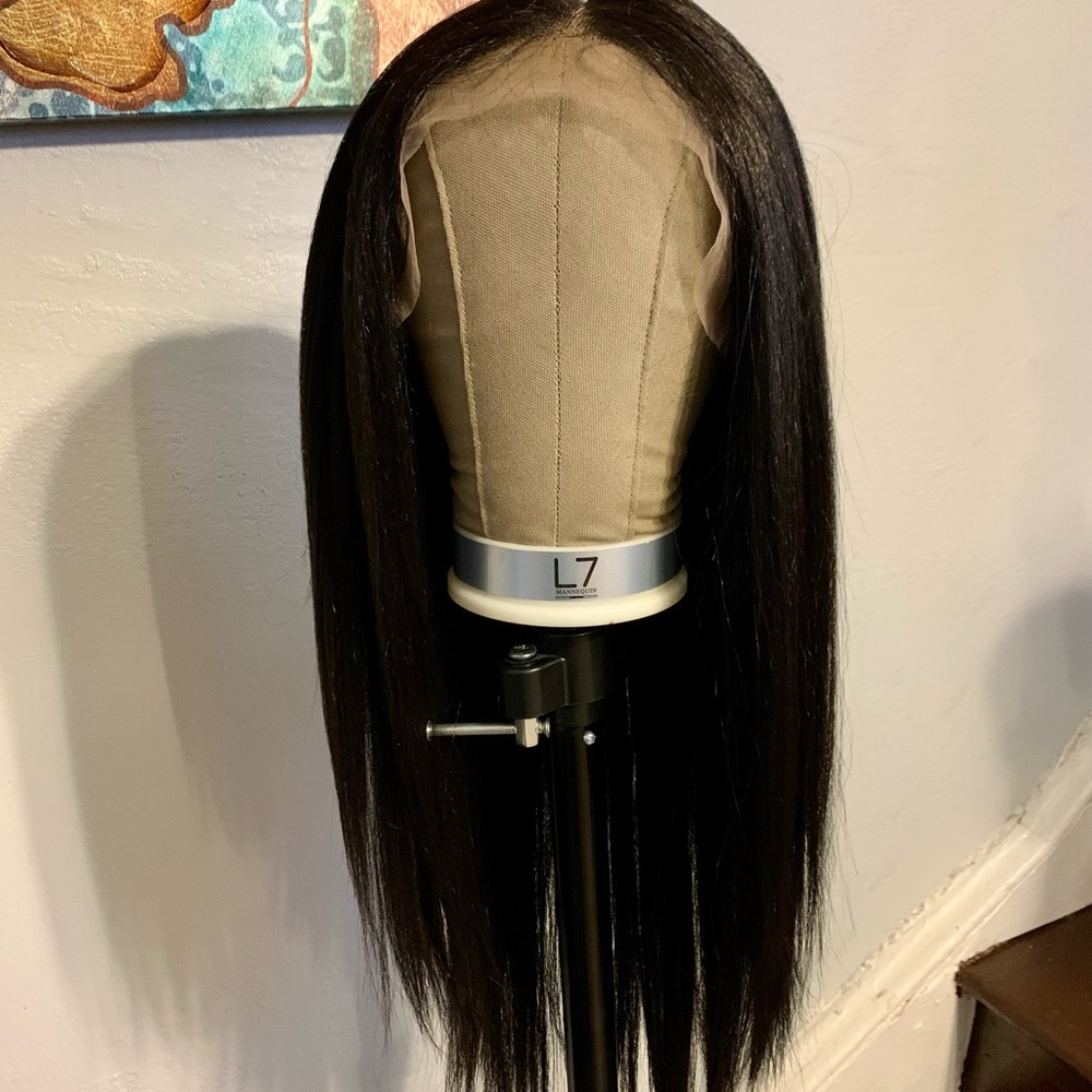 Textured lace wig